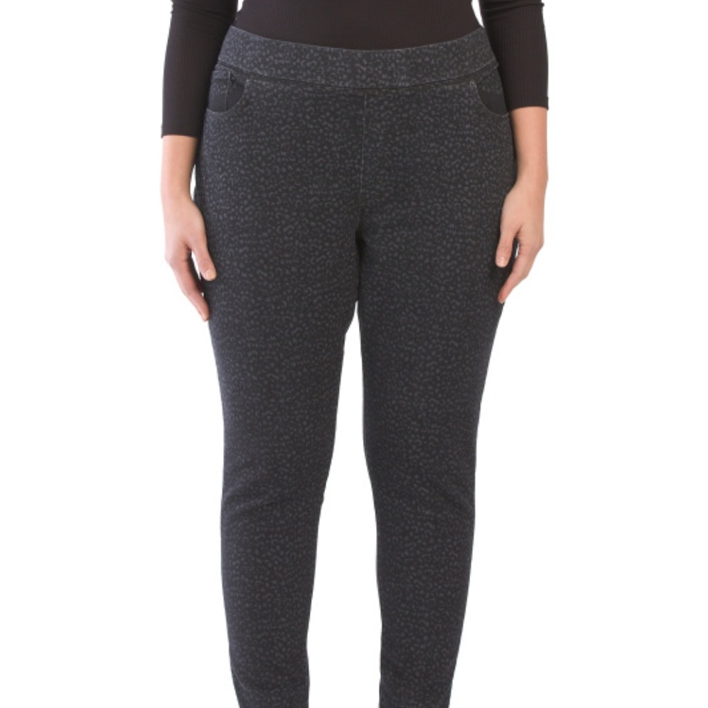 Levi's Pull On "One Fine Day" Cheetah Print Jeans